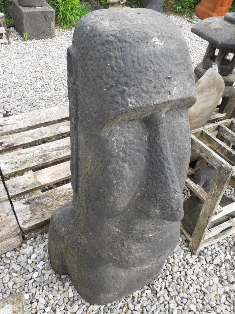 Buste van Moai in gepatineerde steen (hoogte 1 meter), Tuin en Terras, Tuinbeelden, Ophalen, Nieuw, Overige materialen, Overige typen