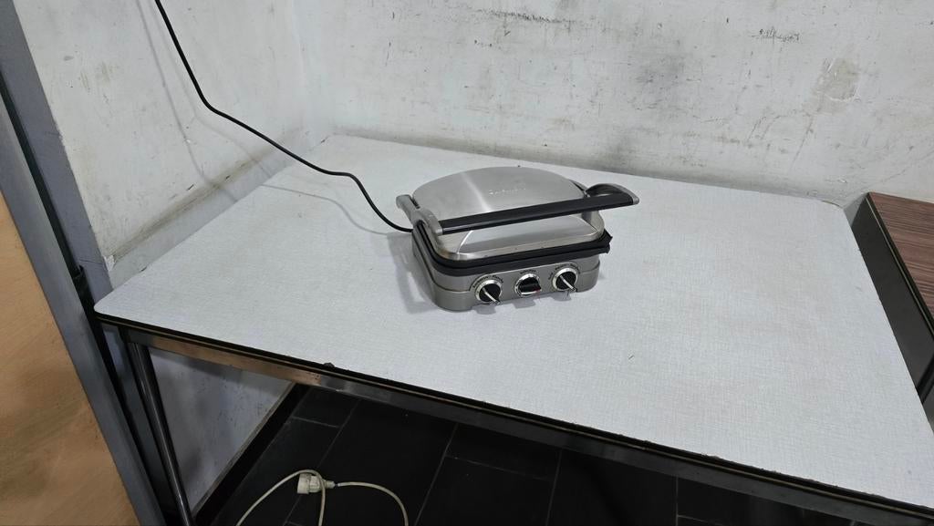 Cuisinart Q33 1500w PANINI GRILL, Ophalen of Verzenden, Zo goed als nieuw