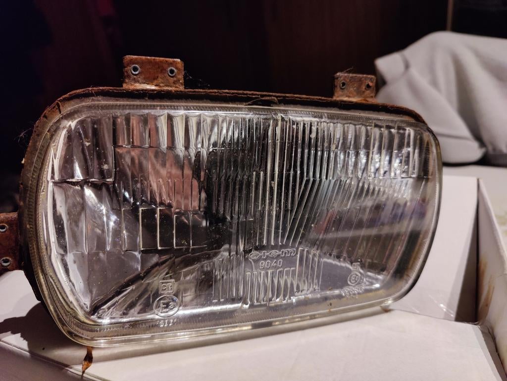 FIAT 131 Mirafiori koplamp, Autos : Pièces & Accessoires, Éclairage, Enlèvement ou Envoi, Utilisé, Fiat