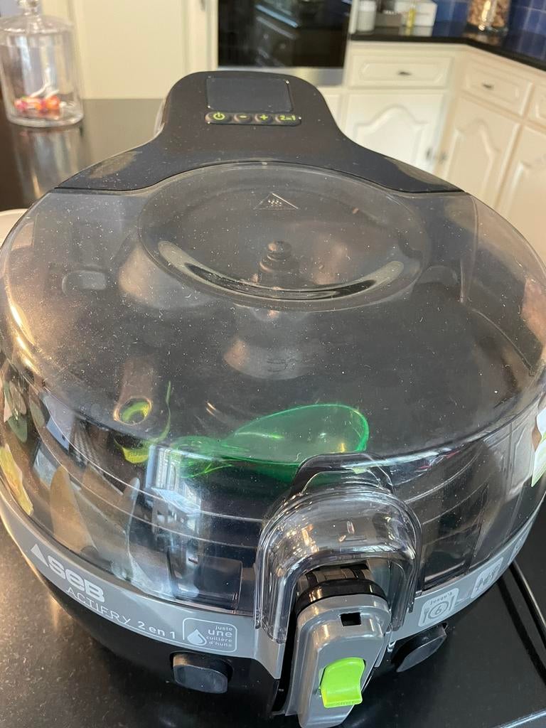 Airfryer friteuse, Elektronische apparatuur, Ophalen, Zo goed als nieuw, Airfryer
