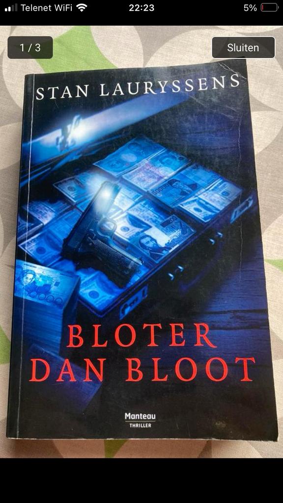 Thriller Bloter en Bloot Stan Laureyssens  rookvrij, Ophalen of Verzenden, Zo goed als nieuw