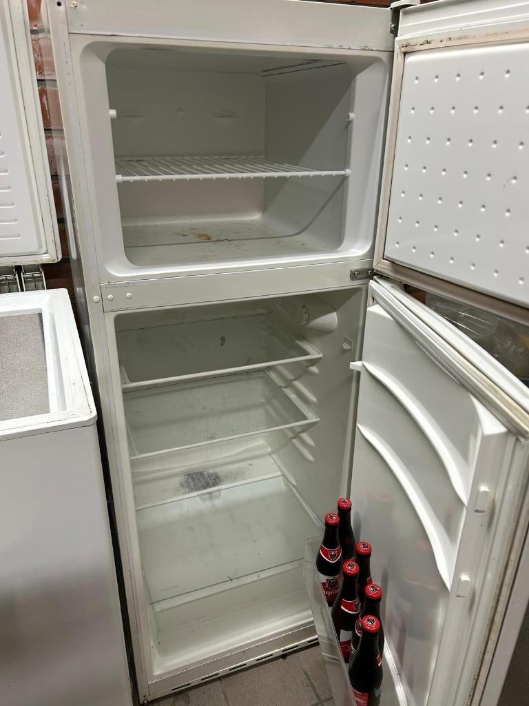 ijskast/diepvries Siemens, Elektronische apparatuur, Koelkasten en IJskasten, Ophalen, Gebruikt, Met aparte vriezer, 140 tot 160 cm