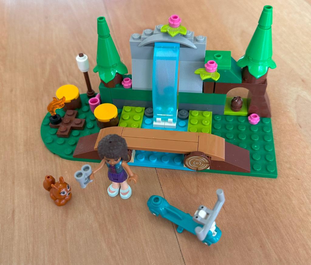 LEGO FRIENDS Boswaterval nr. 41677, Kinderen en Baby's, Speelgoed | Duplo en Lego, Zo goed als nieuw, Lego, Complete set, Ophalen of Verzenden