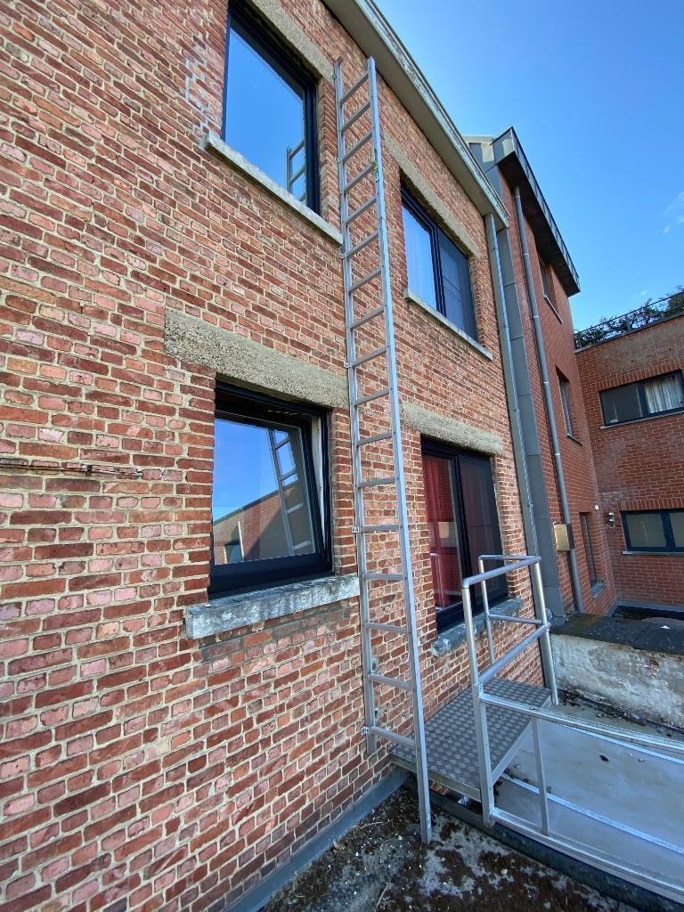 Uitklapbare brandladder, Ophalen, Gebruikt, Ladder, Opvouwbaar of Inschuifbaar