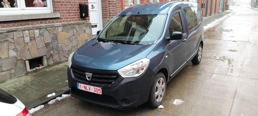 Dacia Dokker 2012 1.5 dCi 90hp Euro5, 5 seats, Auto's, Dacia, Voorwielaandrijving, 4 cilinders, Blauw, Grijs