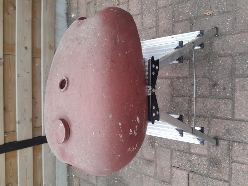 Bsa b40 benzinetank, Ophalen