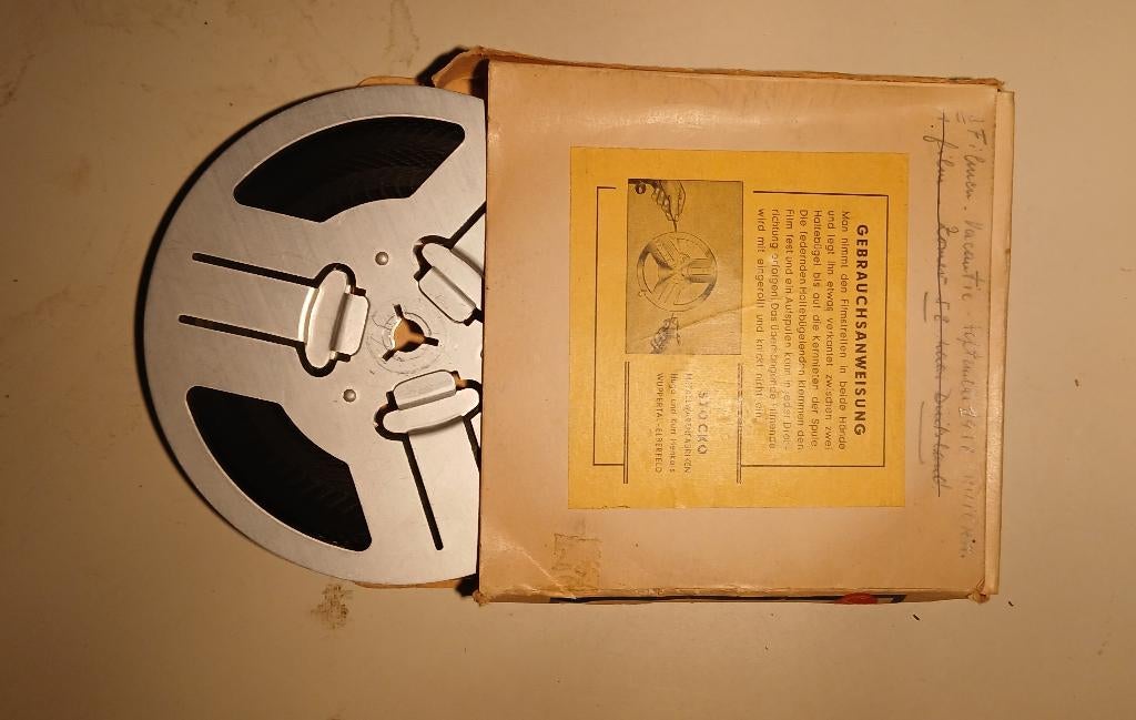 Prima Oude 8mm Filmrol van 1958 - Reis naar Franse Riviera, Ophalen of Verzenden, 8mm film