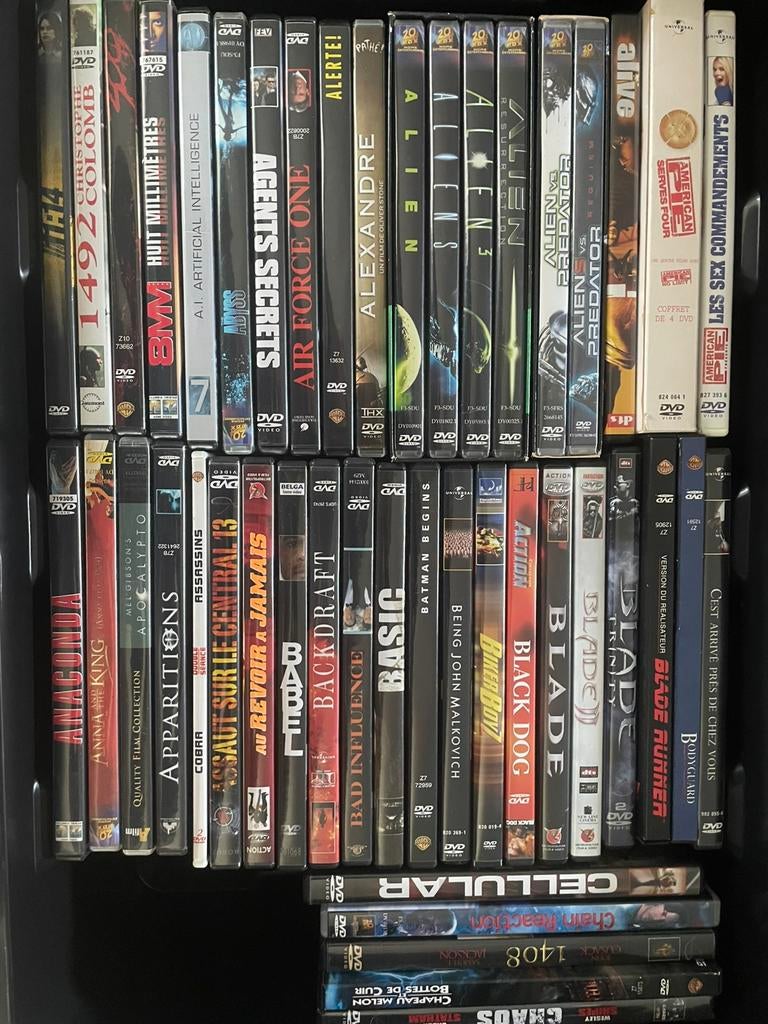 Gros lot d’environ 200 DVD, CD & DVD, Enlèvement, Utilisé, Coffret