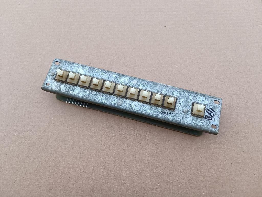 Digitaal Toetsenpaneel Rock-ola 478 (1978) jukebox, Collections, Machines | Jukebox, Envoi