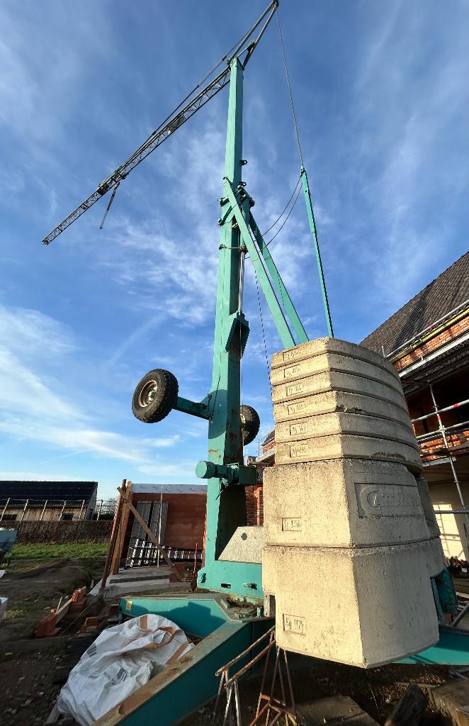 Bouwkraan Cattaneo CM73, Enlèvement, Grue