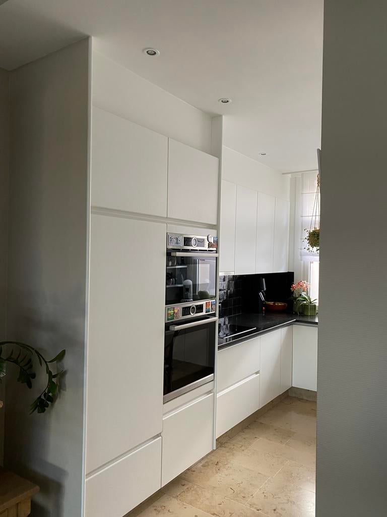 Keuken te koop Oudenaarde, Sans poignée, Granit ou Pierre, Enlèvement, Utilisé