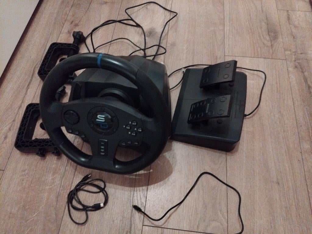 SV750, Consoles de jeu & Jeux vidéo, Enlèvement