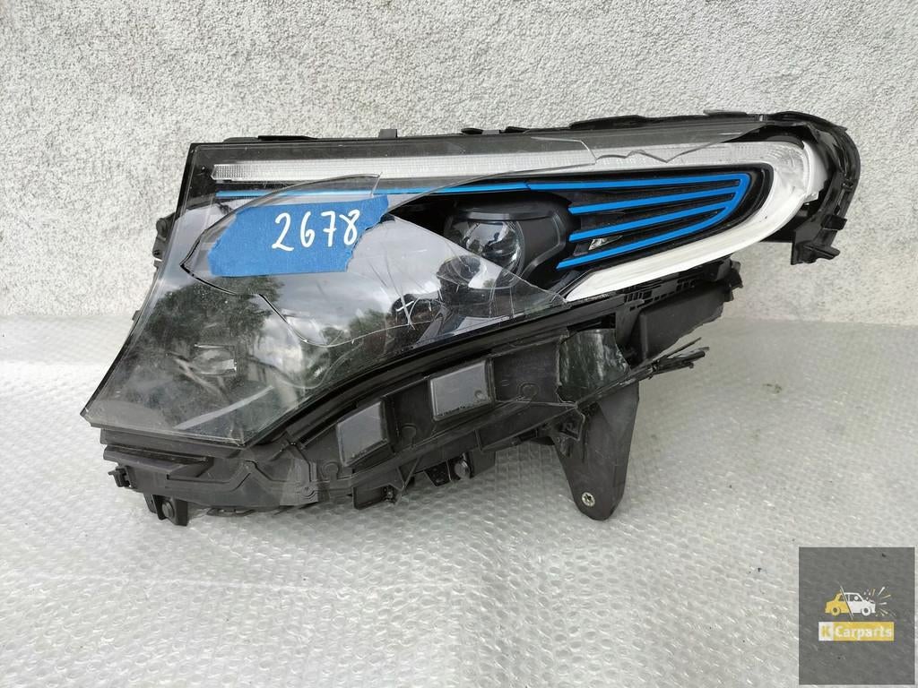 A29390600101, MERCEDES EQC A293 KOPLAMP LINKS A2939060010126, Auto-onderdelen, Gebruikt, Mercedes-Benz AG, Mercedes-Benz, Mercedesstrasse 120
70372  Stuttgart, DE