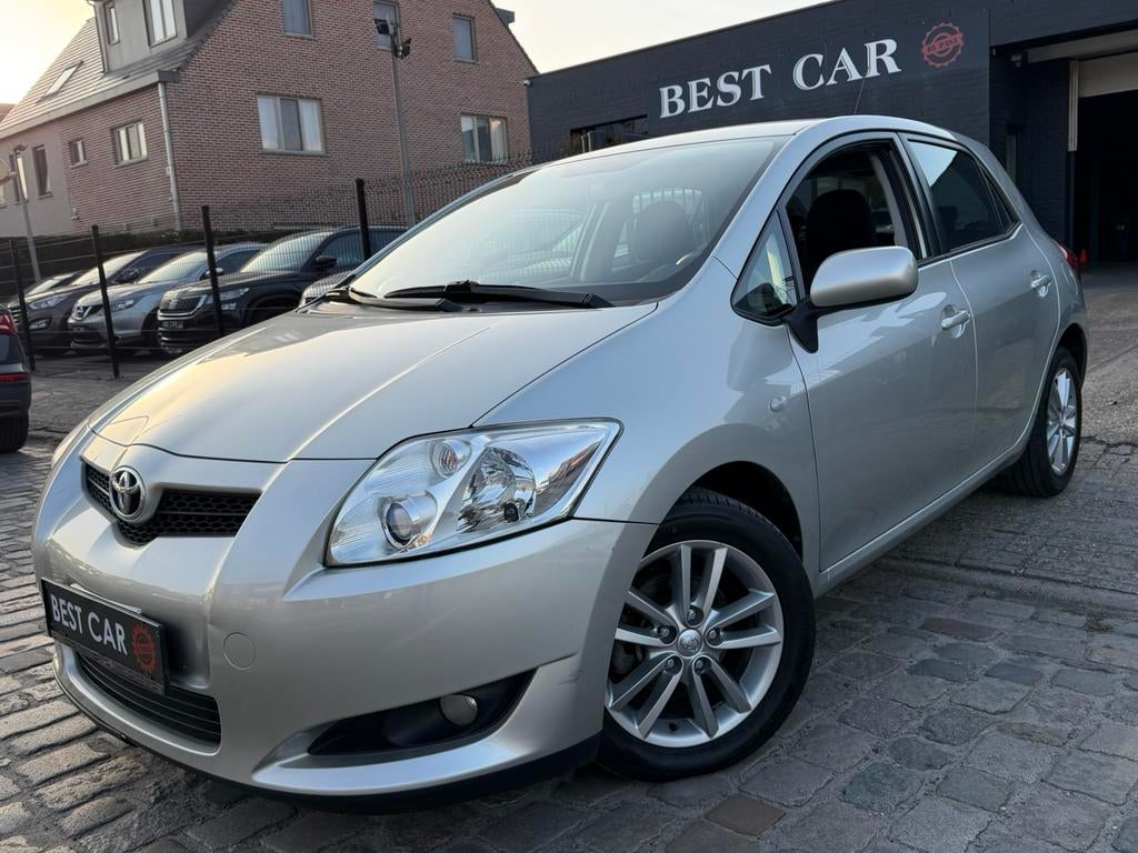 Toyota Auris 1.33i * Benzine, Auto's, Stof, https://public.car-pass.be/vhr/af668065-ccf2-4455-b7fb-db684a6b03fd, 4 cilinders, 1329 cc