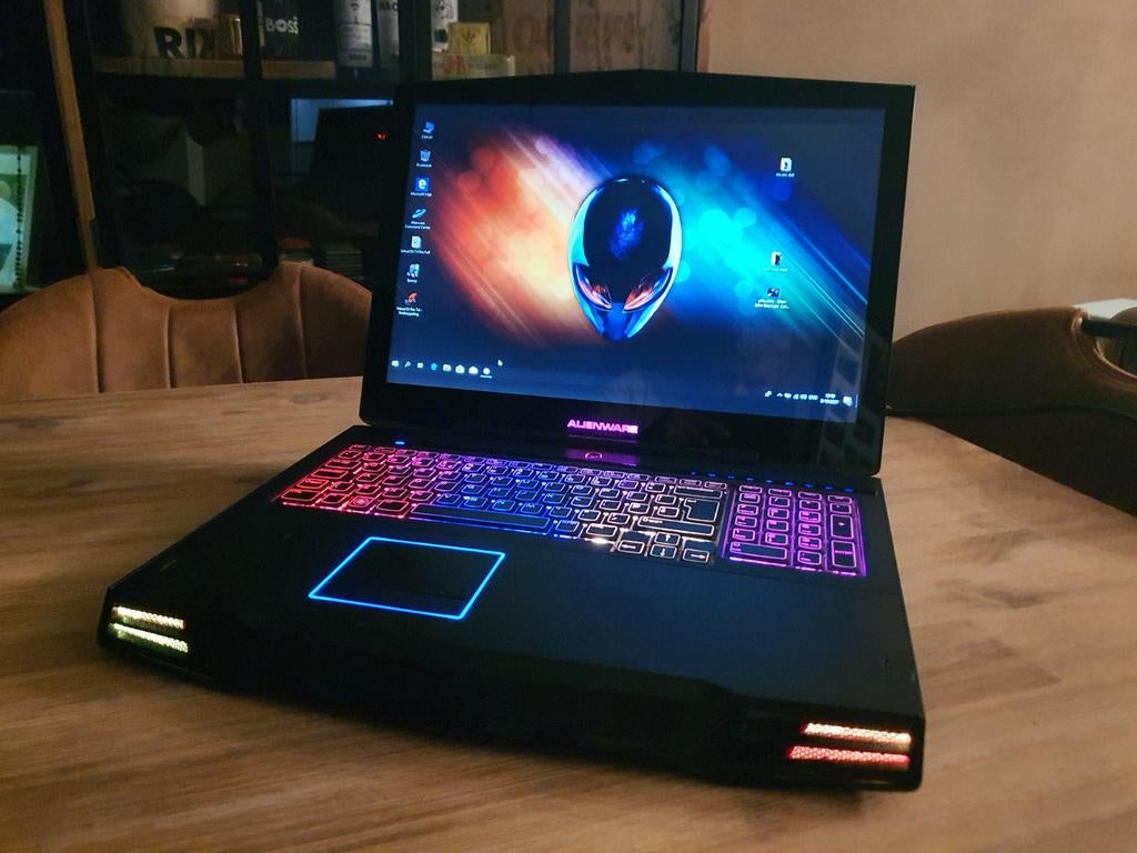 Alienware m17x R1, Computers en Software, Ophalen