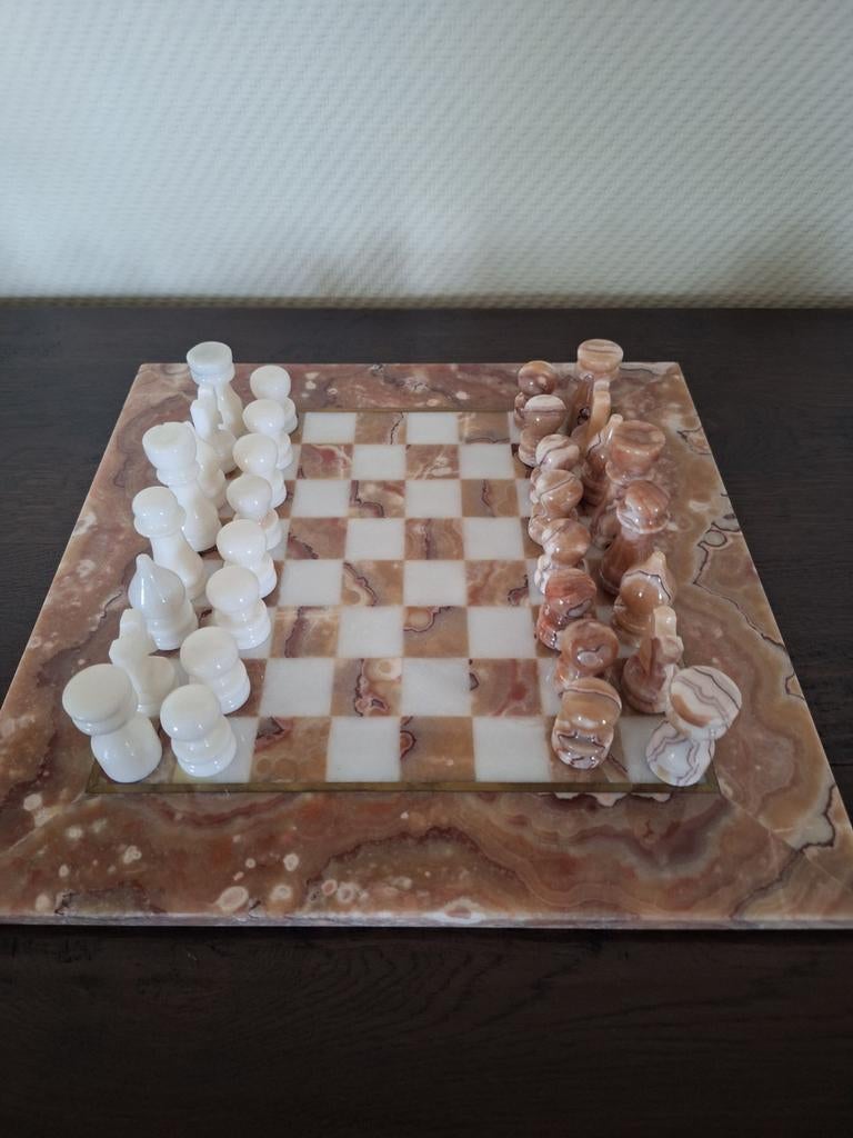 Schaakbord in marmer, Ophalen