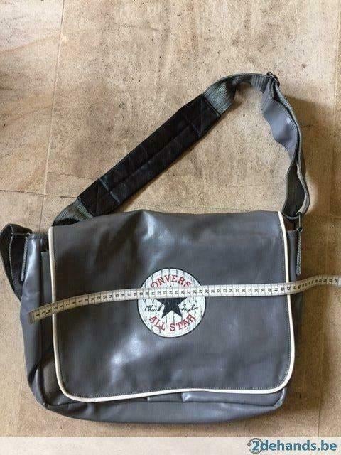 converse schoudertas, Ophalen, Zo goed als nieuw, Grijs