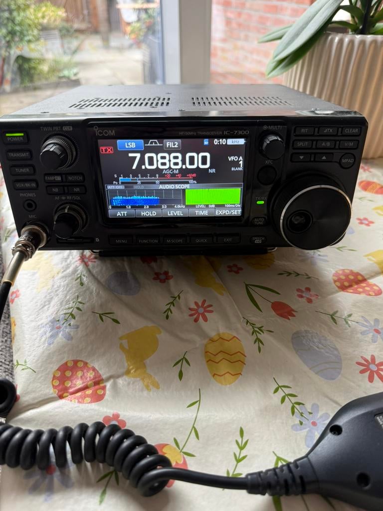 Zeer nette Icom 7300 in doos, Telecommunicatie, Ophalen, Zo goed als nieuw, Zender en Ontvanger