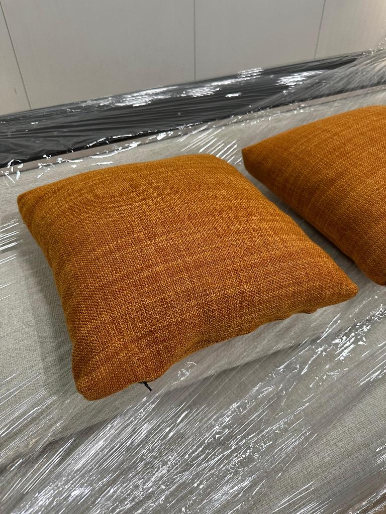 ÉTAT NEUF Minotti coussins décoratifs 3x – PN: 750€ p. pièce, Maison & Meubles, Enlèvement ou Envoi, Comme neuf, Autres couleurs