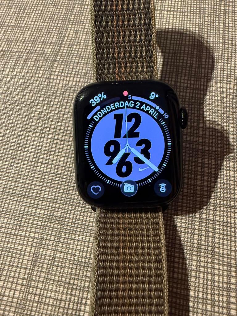 APPLE WATCH S7 CELLULAR 45MM MIDN ALU WITH MIDN SPORT BAND, Ophalen