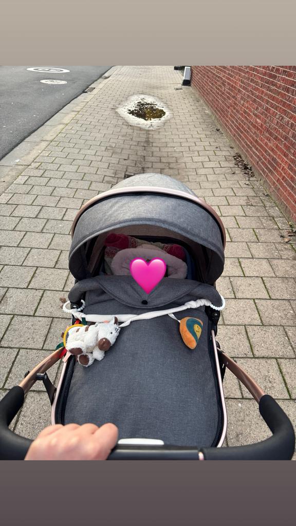 Buggy, Kinderen en Baby's, Kinderwagens en Combinaties, Ophalen, Zo goed als nieuw