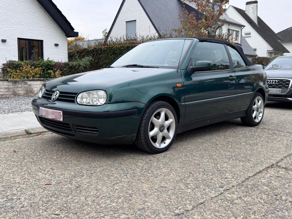 VW Golf  cabrio, cabriolet, Autos, Cuir, 75 kW, Achat, USB