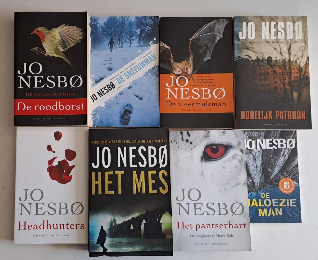 Boeken Jo Nesbo, Boeken, Thrillers, Ophalen of Verzenden, Gelezen