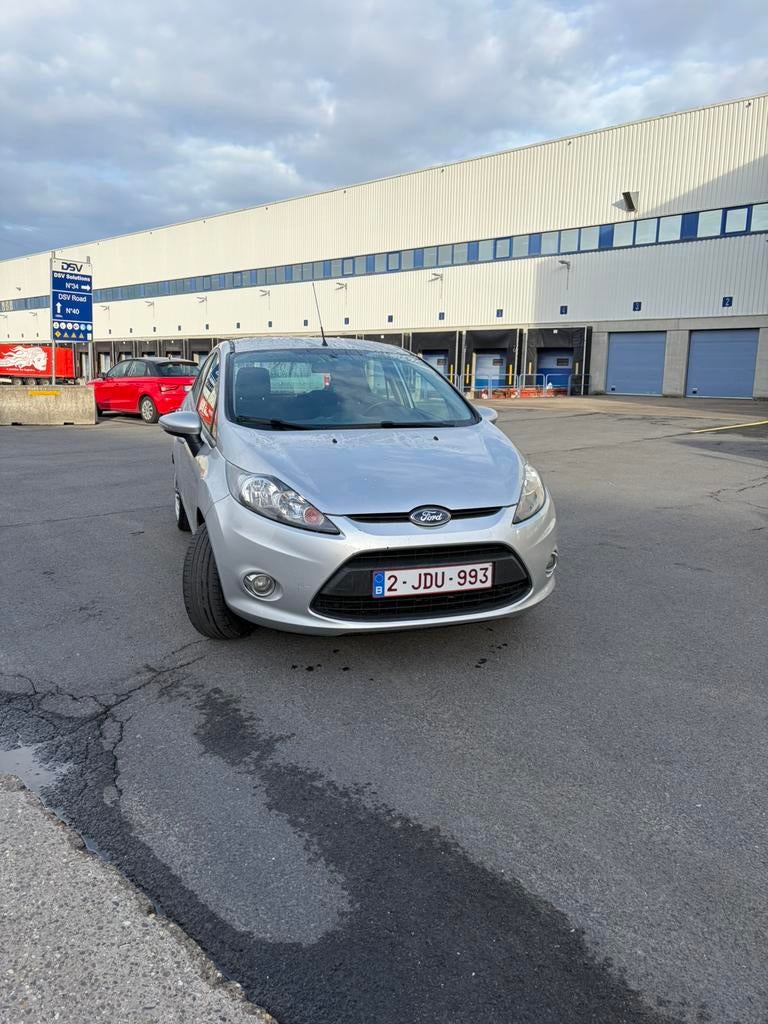 Ford fiesta 1.25 benzine 2011, Auto's, Bluetooth, 5 deurs, Particulier, Te koop