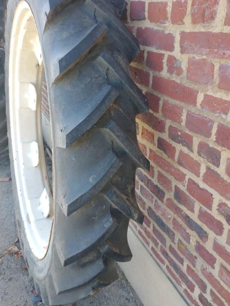 pneus de tracteur, Articles professionnels, Enlèvement