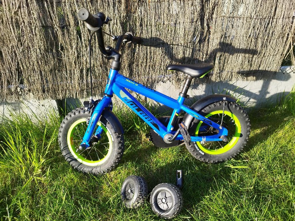 Fiets Volare 12 inch, Fietsen en Brommers, Fietsen | Jongens, Zo goed als nieuw, 14 inch of minder, Handrem, Ophalen