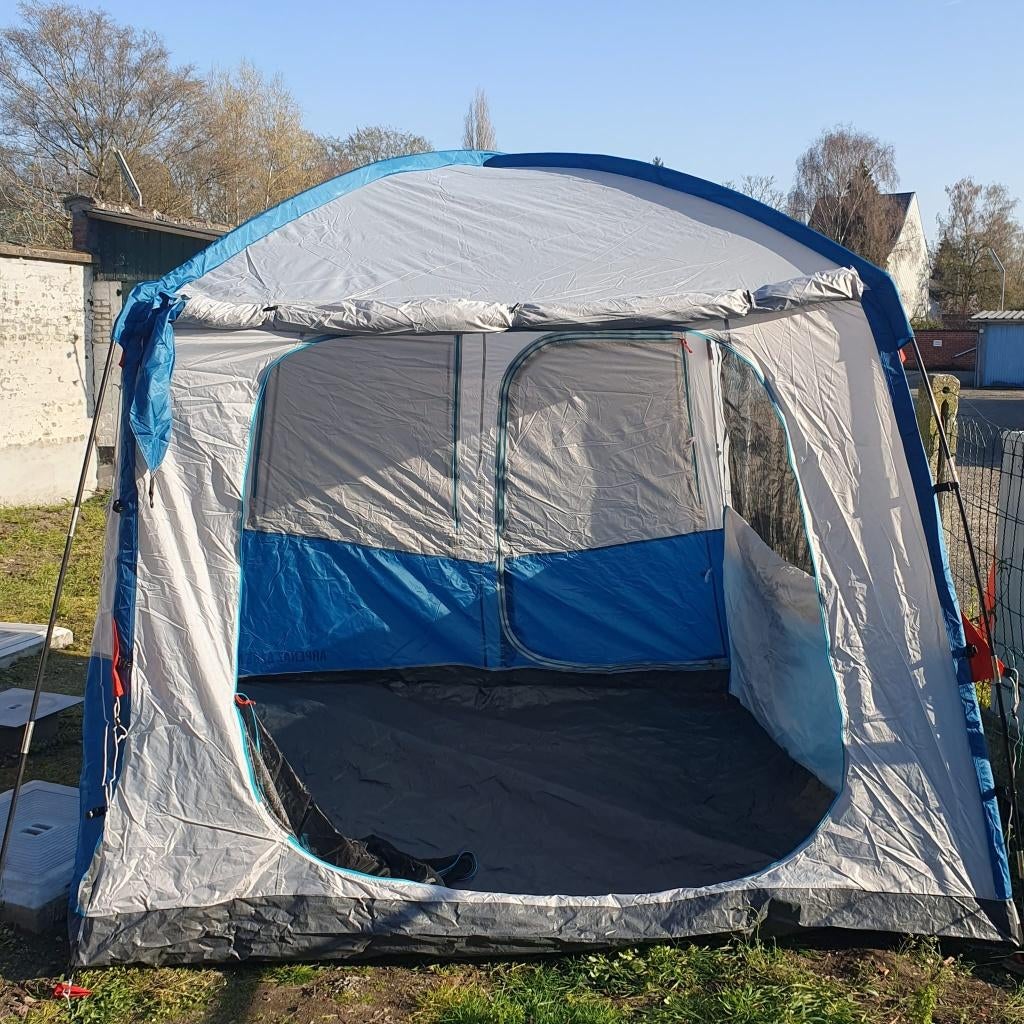 Tent: Arpenaz base M, grote tent, Enlèvement, Comme neuf