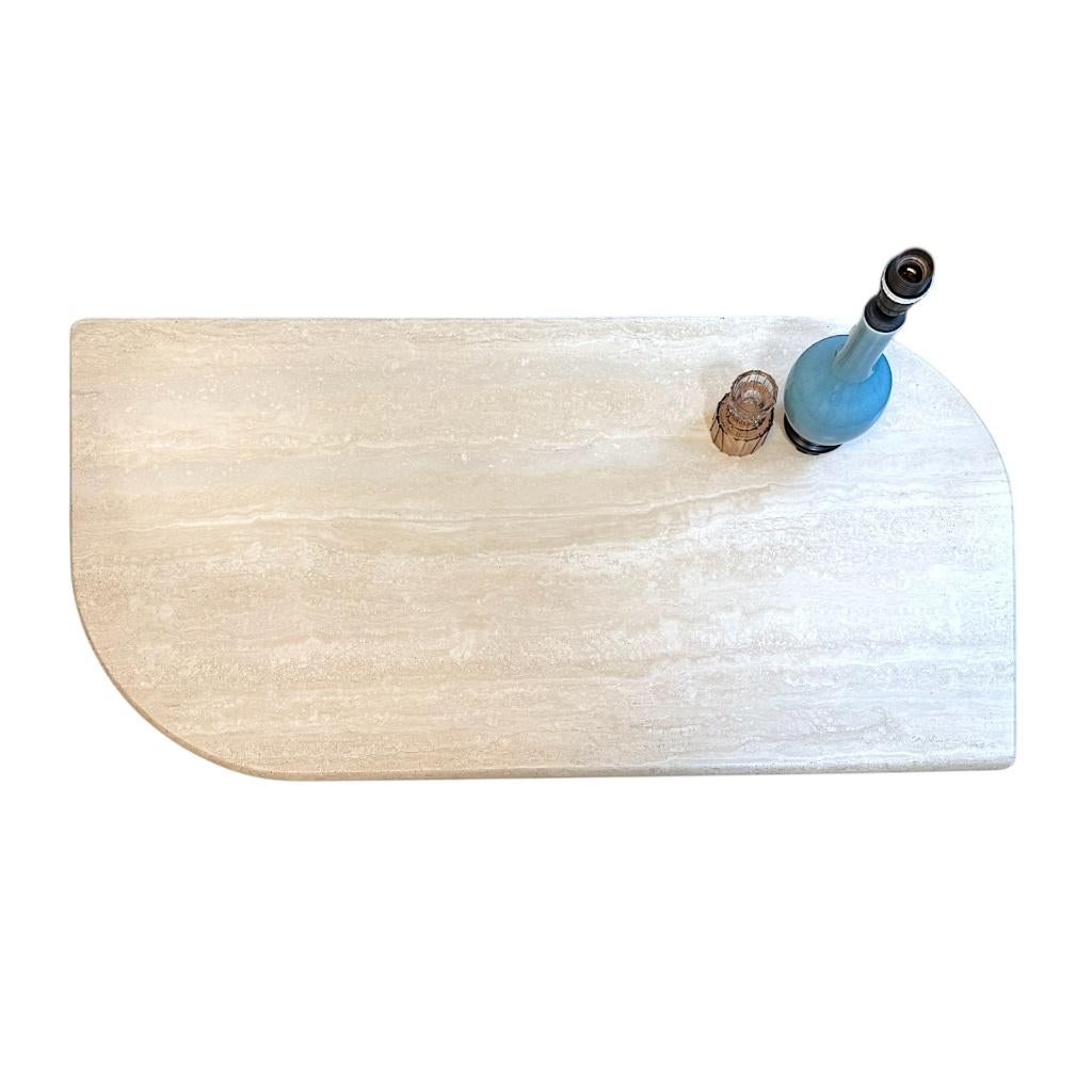 Sculpturale design salontafel in marmer, Ophalen, 100 tot 150 cm, 50 tot 100 cm, Zo goed als nieuw