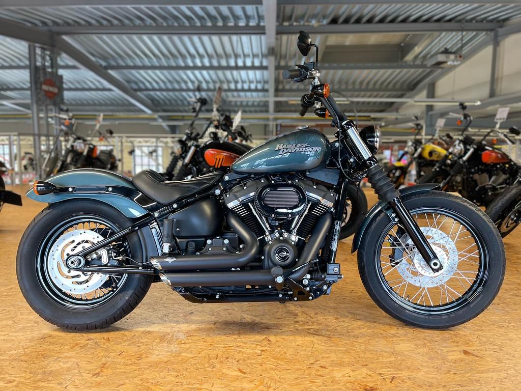 Harley-Davidson Cruiser SOFTAIL FXBB STREET BOB (bj 2020), Via Galileo Galilei 1
30033   Noale, Aprilia, Overig, Nfopiaggiogroup@piaggio.com