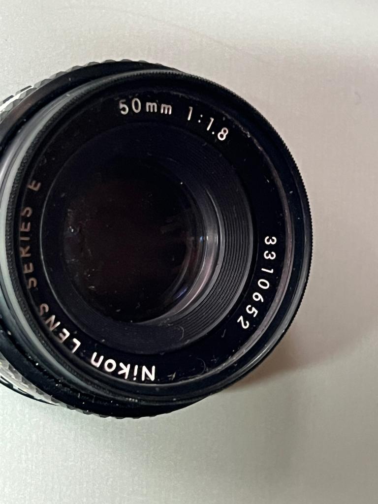 Objectif nikon 50mm, TV, Hi-fi & Vidéo, Photo | Lentilles & Objectifs, Enlèvement ou Envoi, Utilisé
