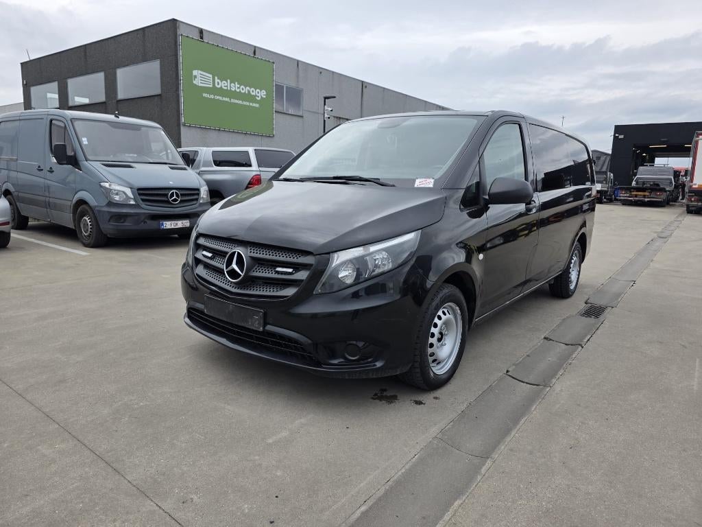 Mercedes-Benz Vito 116 (Stock ID 34555), Auto's, Automaat, Monovolume, Zwart, Bedrijf