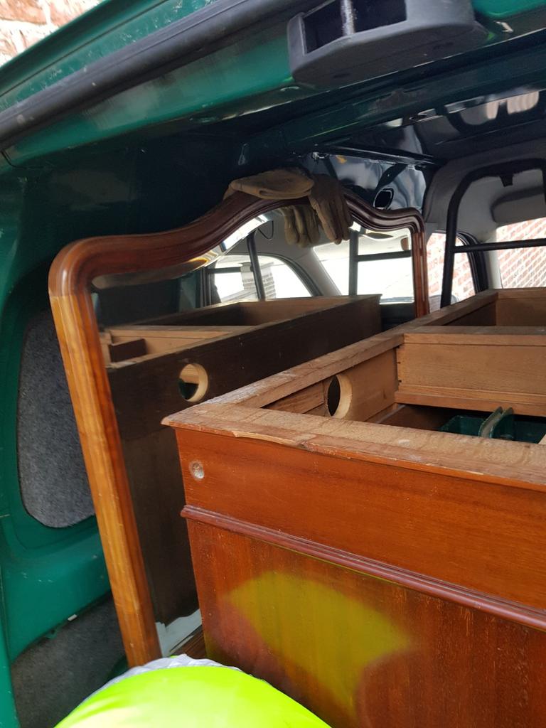 Vous recherchez un lavabo en chêne, Enlèvement