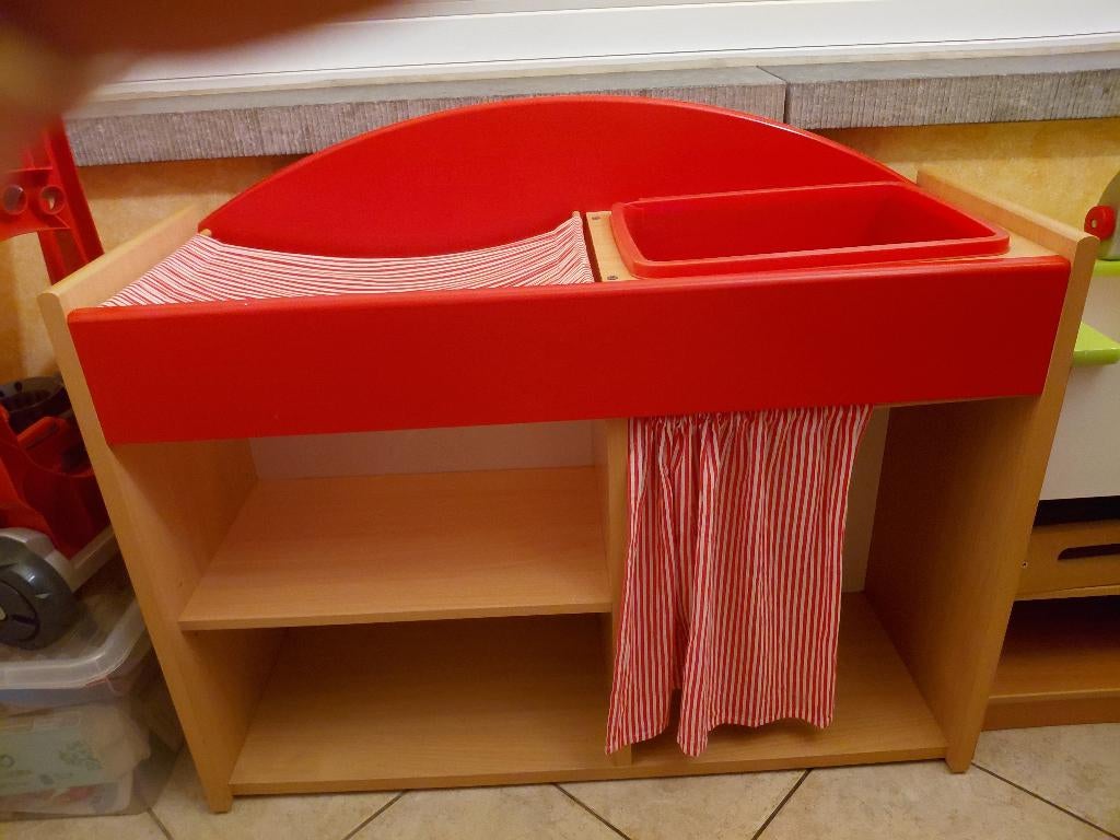 Houten poppen speelmeubel, Enfants & Bébés, Jouets | Poupées, Enlèvement, Utilisé, Autres types