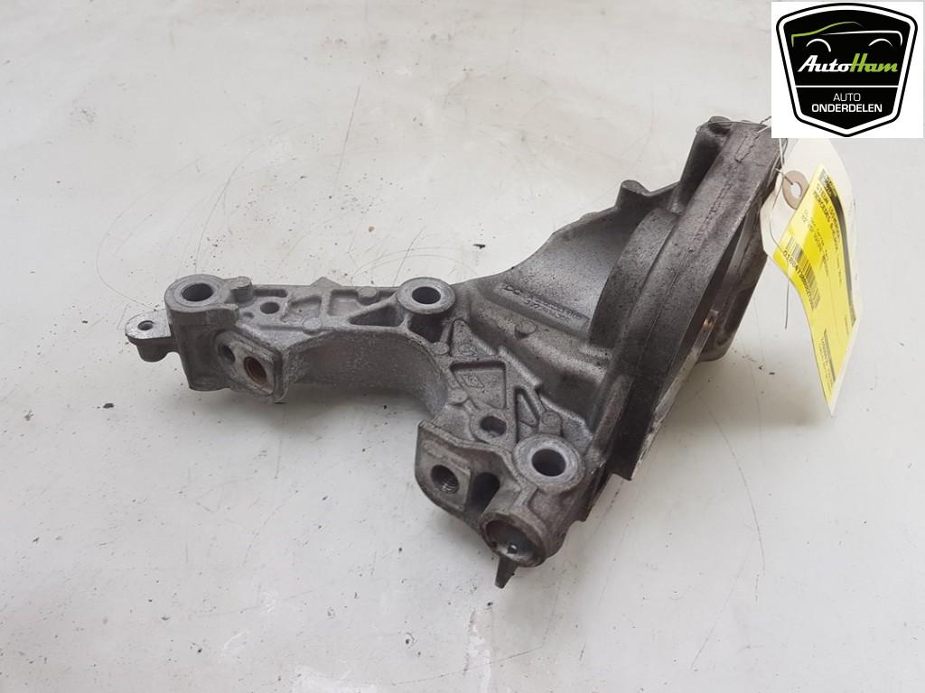 SUPPORT Mercedes-Benz A (177.0) (|A2822232600|), Utilisé, Mercedes-Benz