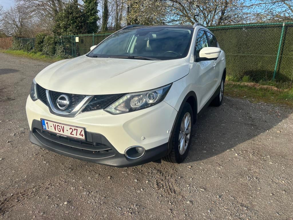 Nissan Qashqai 1.2TcE 115pk, Auto's, Voorwielaandrijving, Euro 5, Zwart, 4 cilinders