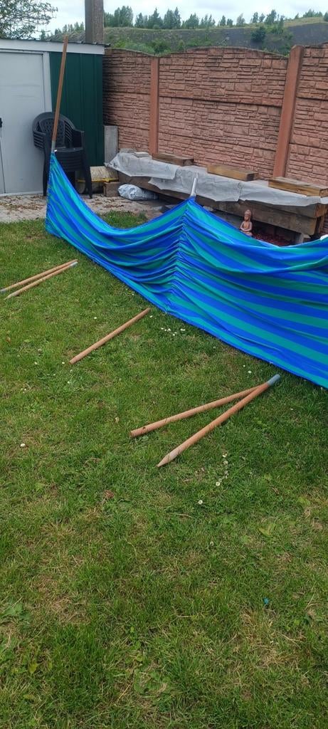 Paravent de plage, Enlèvement