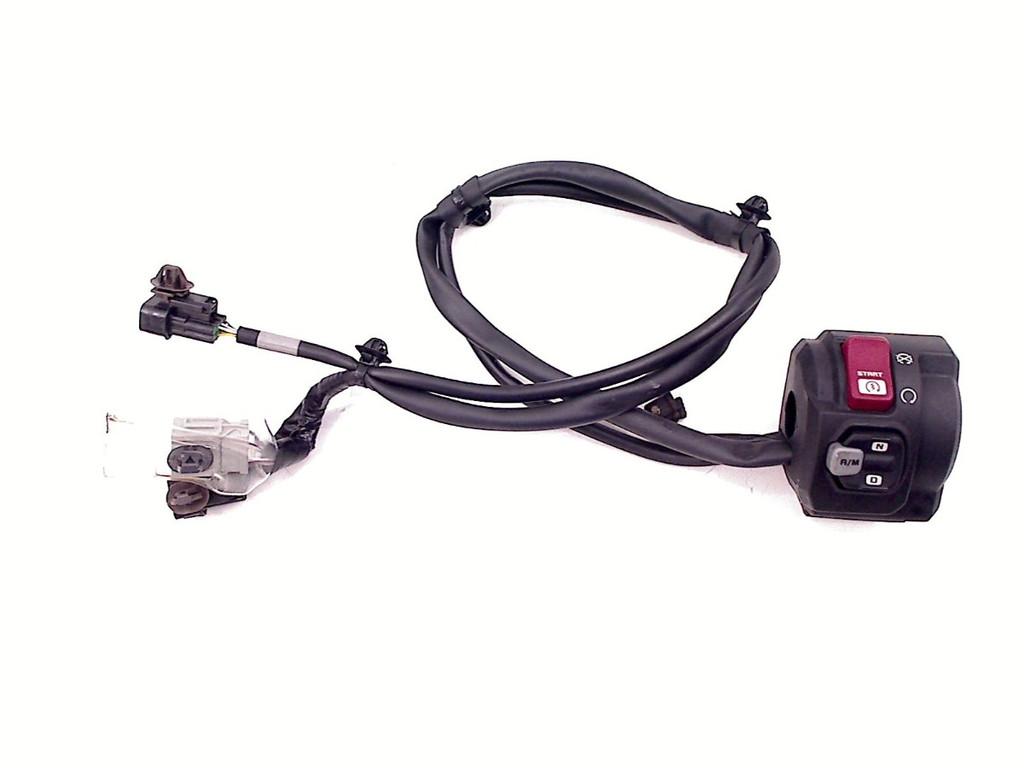 COMMUTATEUR DROIT X ADV 750 2021- (X-ADV ADV750H RH10), Motos, Pièces | Honda, Dhr. S. di Majo, Utilisé, Info@cama-motorparts.nl