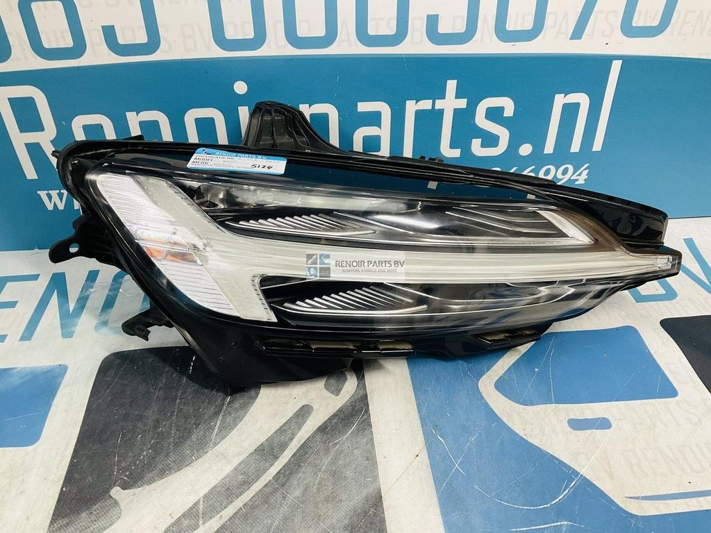 Koplamp Volvo V60 Full Led High Beam System Rechts 2-i25-512, -, Utilisé, -, Enlèvement ou Envoi