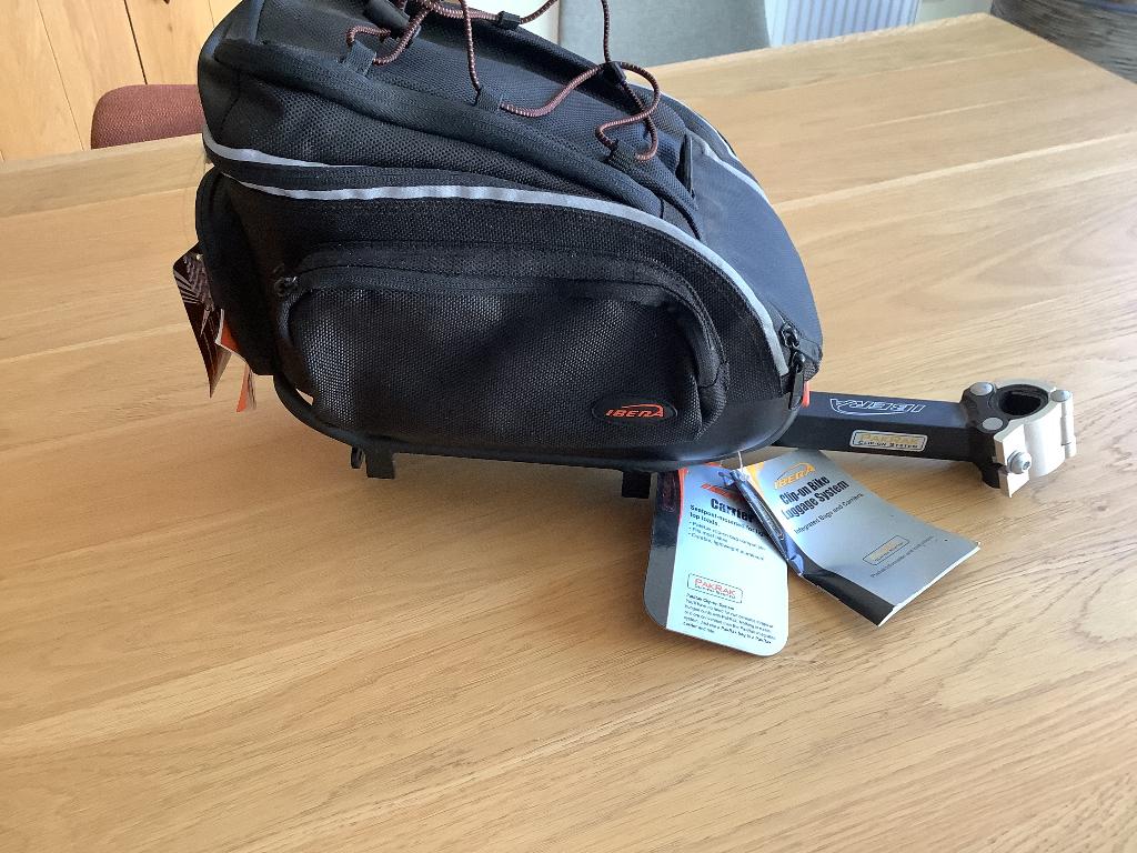 Pakdrager fiets met clip on tas, Ophalen of Verzenden, Nieuw