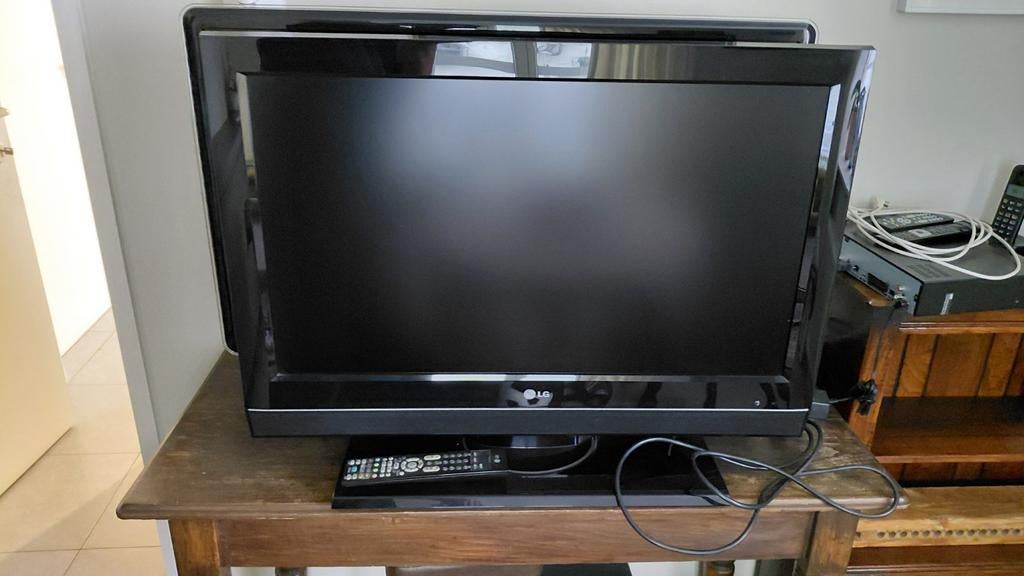 LG tv, Enlèvement, LG