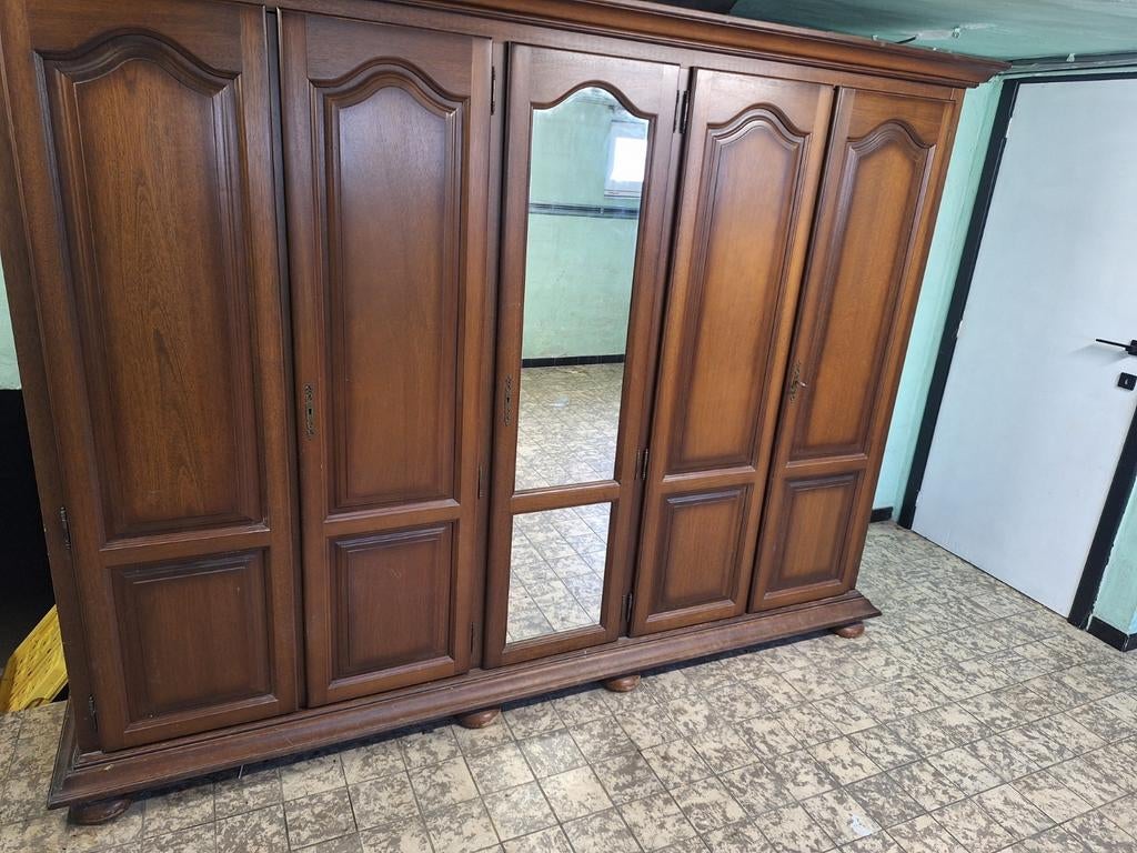 Garde robe chêne 5 portes