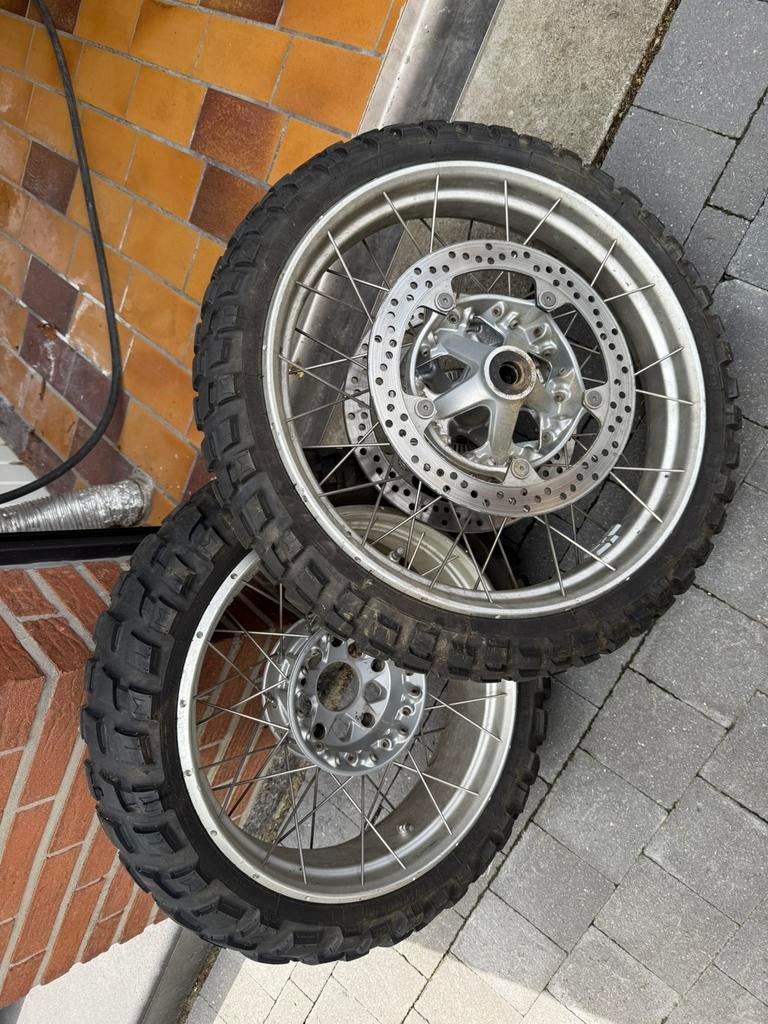 Roues completes BMW GSA 1200 / 1250