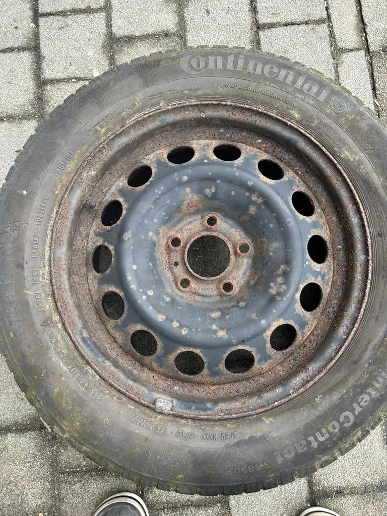 Jantes en tôle 5x108 en 16 pouces, Enlèvement