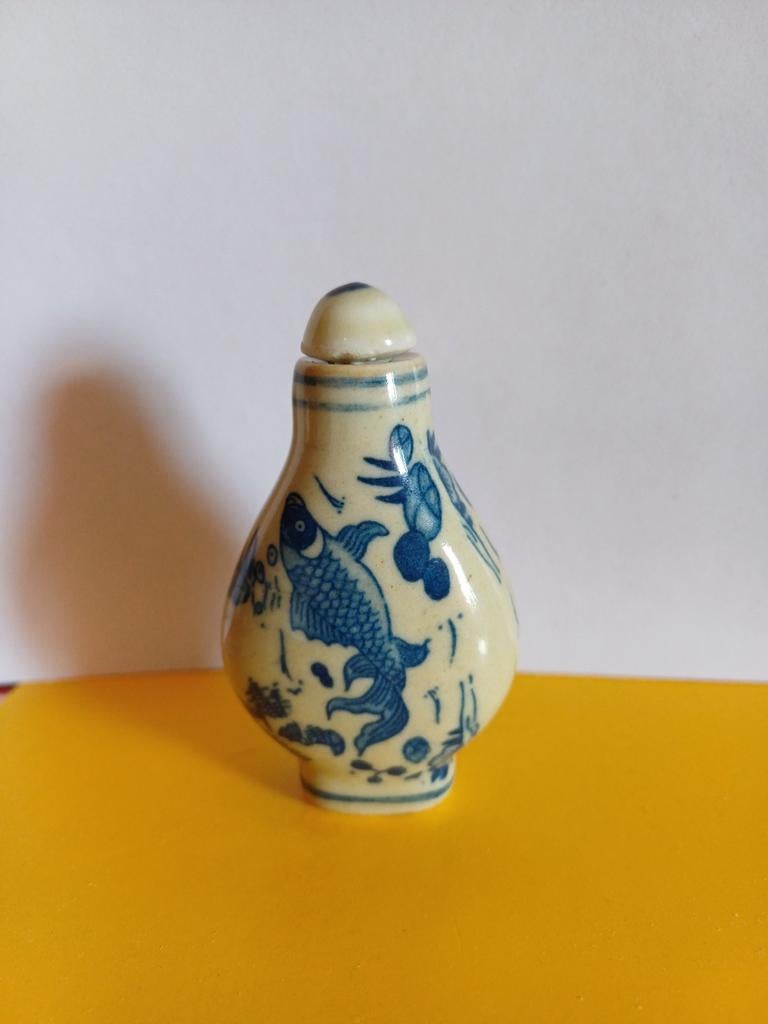 Chinees snuffbottle ., Antiek en Kunst, Ophalen