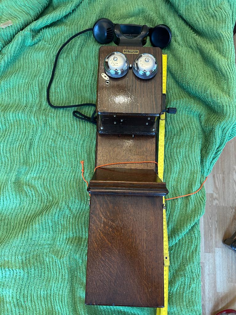 ntieke Bell wandtelefoon ca. 1920 – magneto, Ophalen