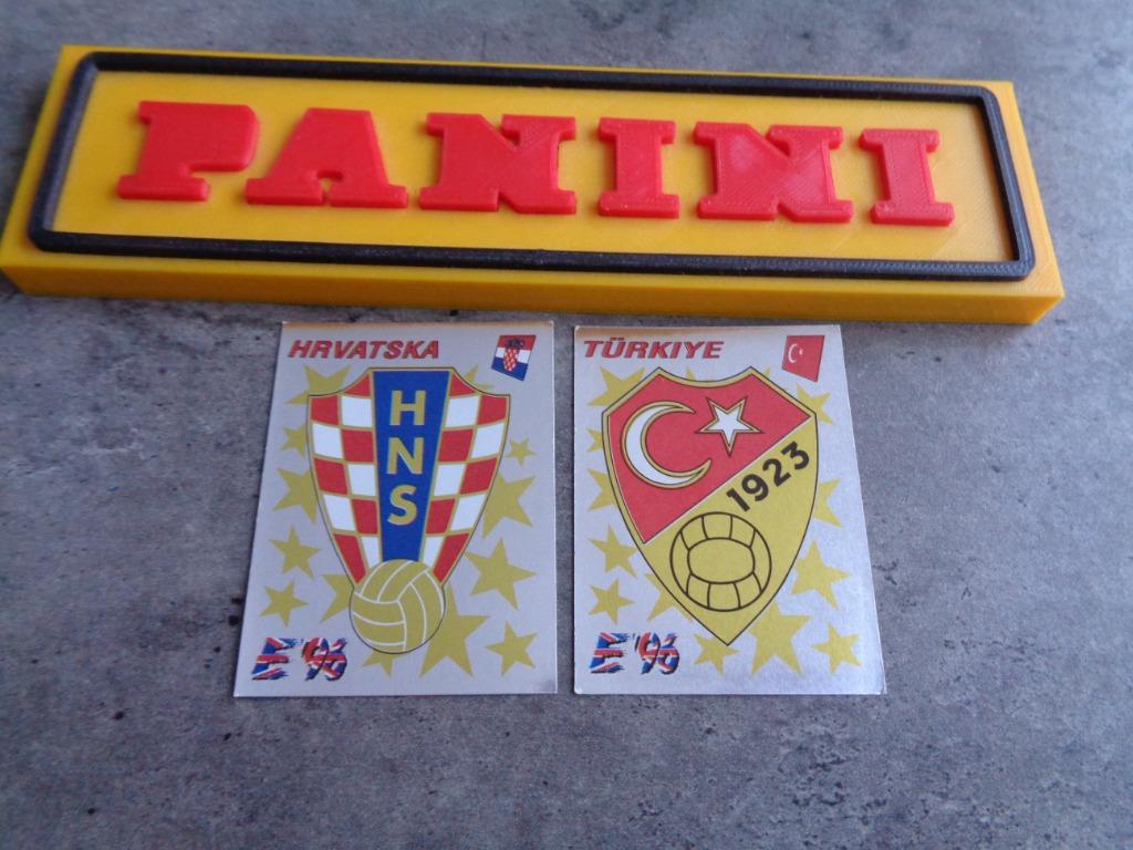AUTOCOLLANTS DE FOOTBALL PANINI EURO 96 EMBLÈMES CE 2X BADGE, Enlèvement ou Envoi